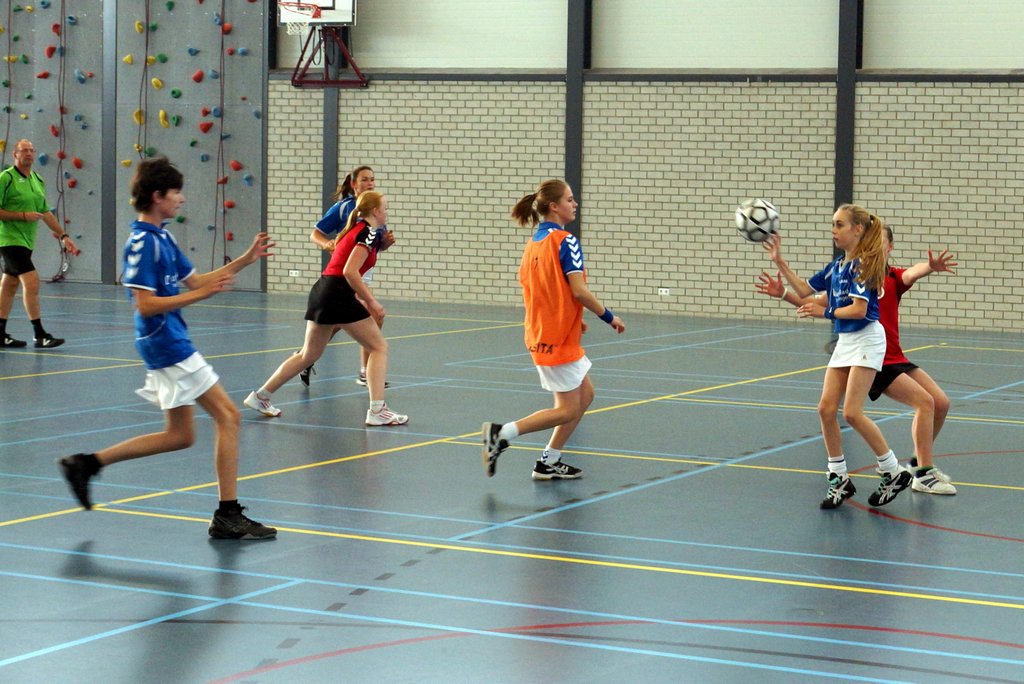 Korfbal C2  8 november-009.JPG